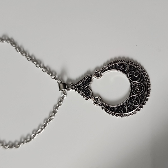 Boho Gypsy Sisters Jewelry - BOHO Gypsy  Mandala Tribal Necklace 16 inch Chain